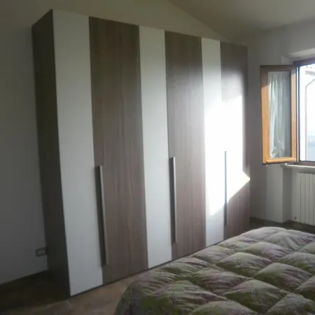 Casale Casa di campagna Montesicuro