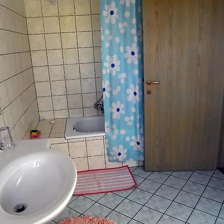 Casale * Montesicuro